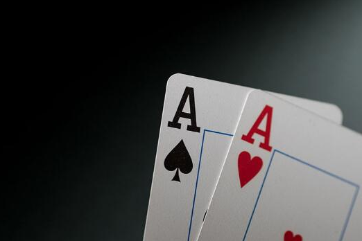扑克星球策略：如何慢玩AA？.png